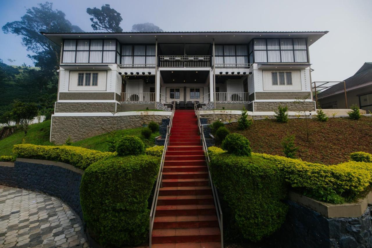 Misty Courtyard Resort Chinnakanal Exterior foto